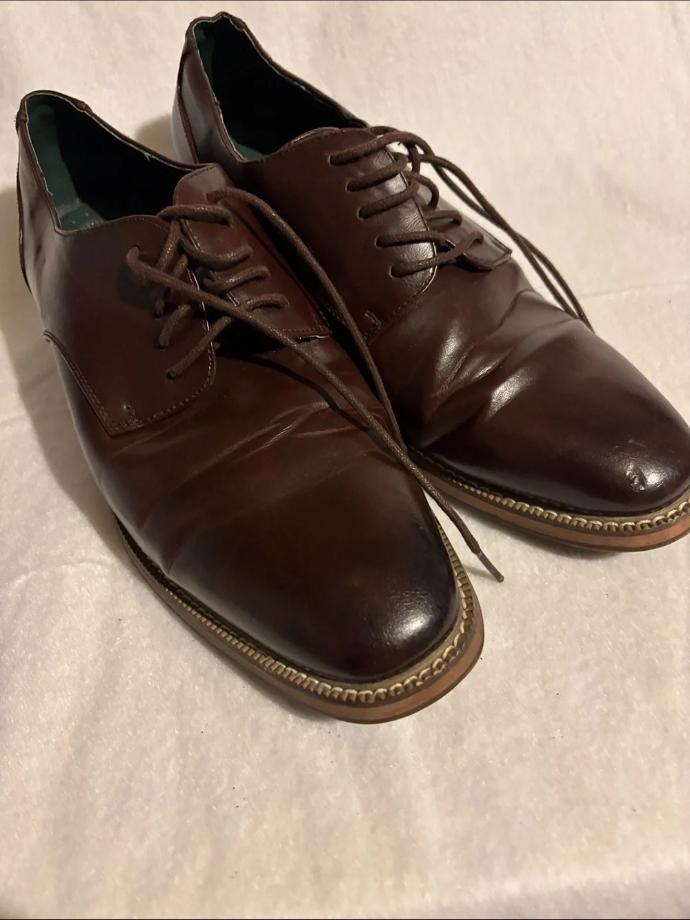 Men’s Dark Brown Leather Derby Shoes — Classic Lace-Up Comfort